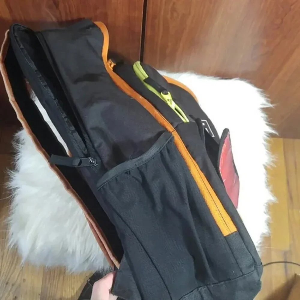 Billabong flame wave backpack with padded laptop pocket